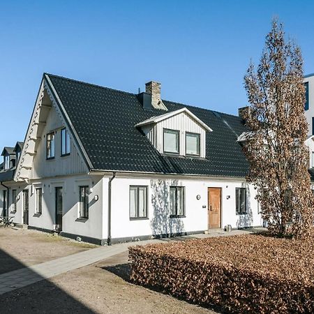 Bright Apartment In Park Environment Lund Dış mekan fotoğraf
