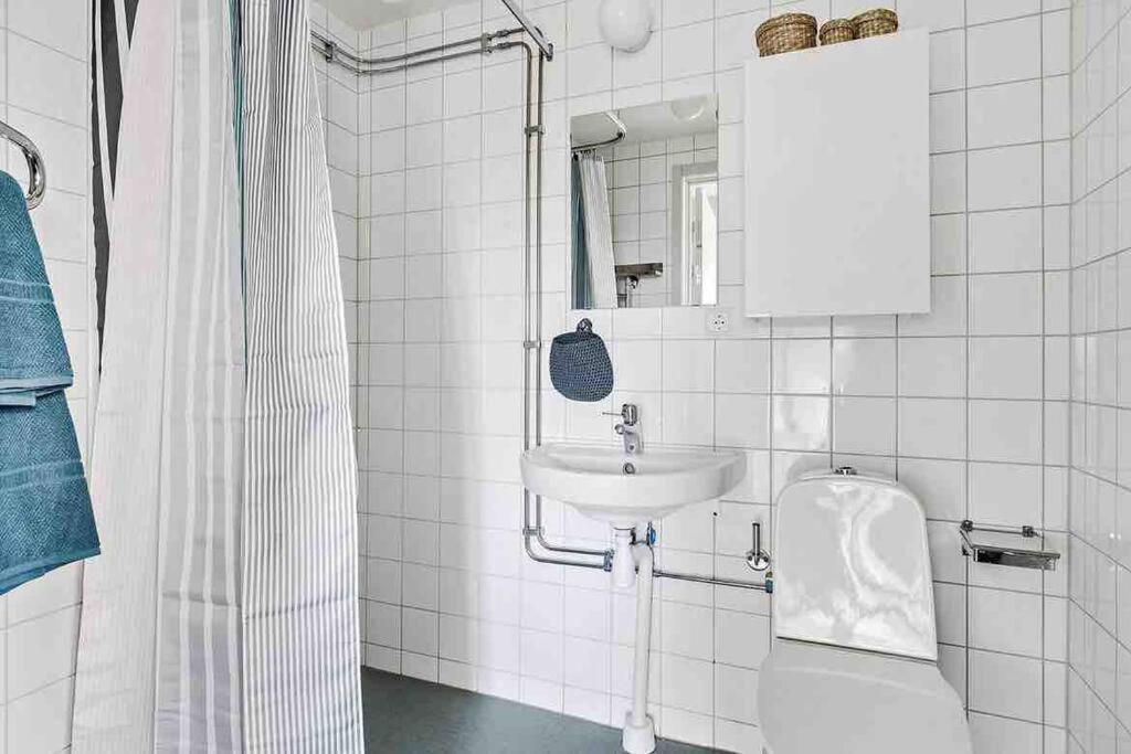 Bright Apartment In Park Environment Lund Dış mekan fotoğraf