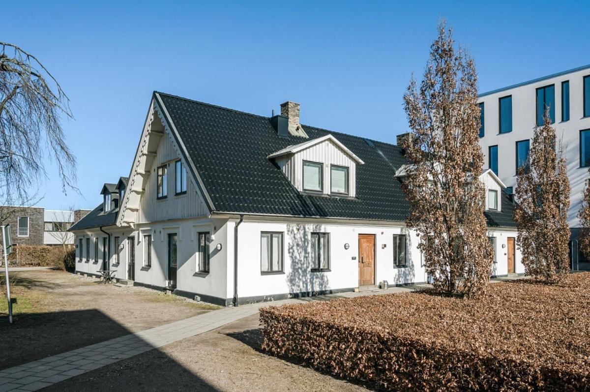 Bright Apartment In Park Environment Lund Dış mekan fotoğraf